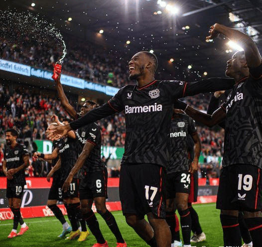 不来梅战胜对手,壮大联赛势头的简单介绍 不来梅战胜对手,壮大联赛势头的简单介绍