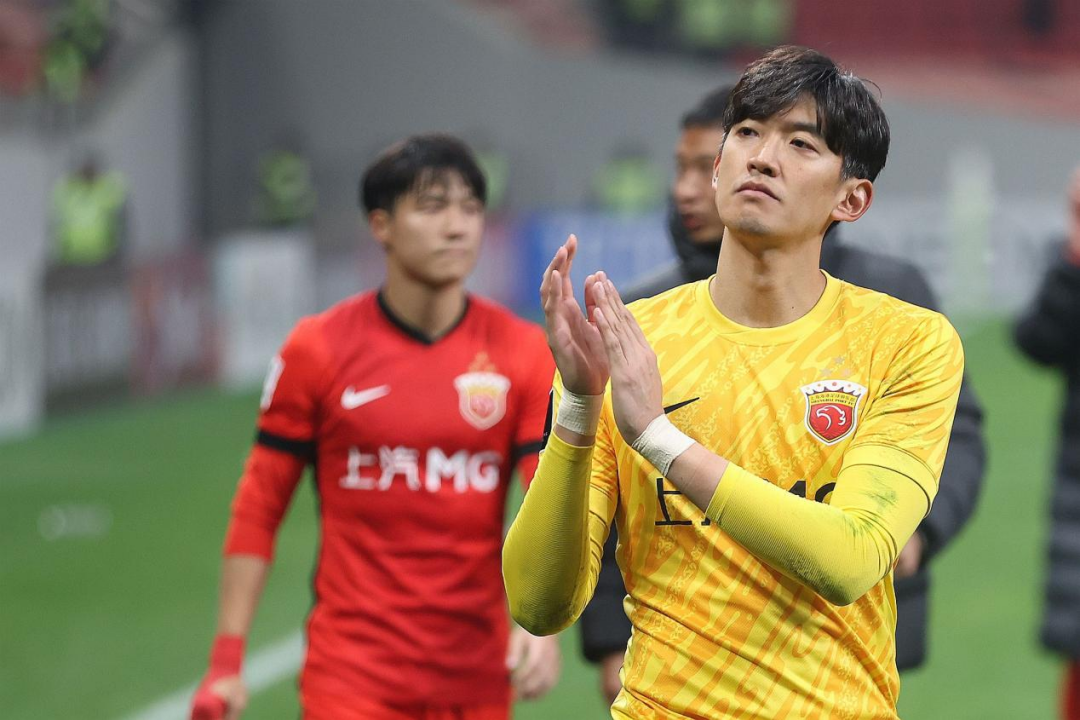 开云体育在线登录-关于黄海球员全力拼搏，成功取得比赛胜利的信息