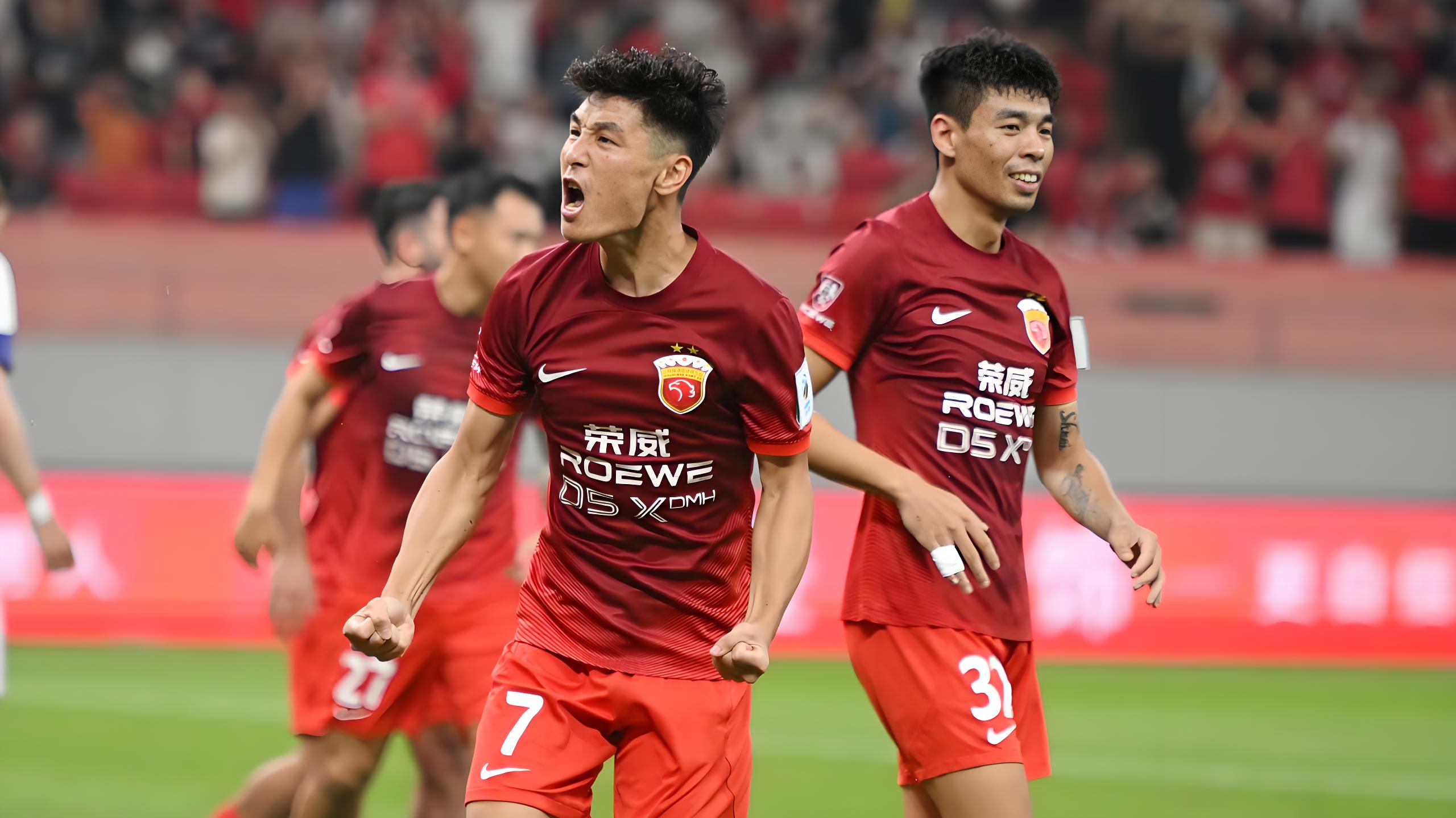 包含豪强交锋,国内足球豪门再次展示实力的词条 包含豪强交锋,国内足球豪门再次展示实力的词条